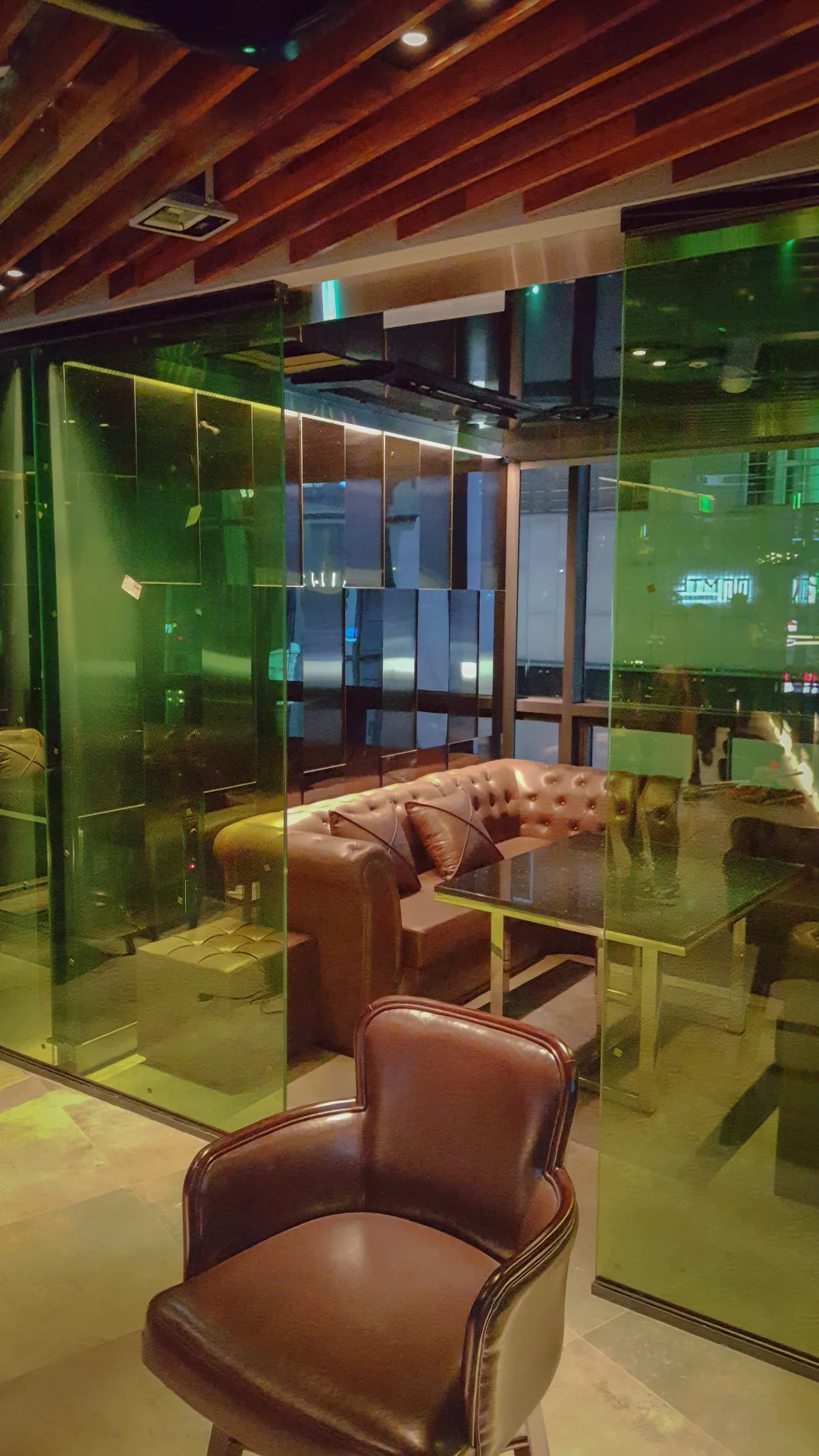 MTL BAR 10